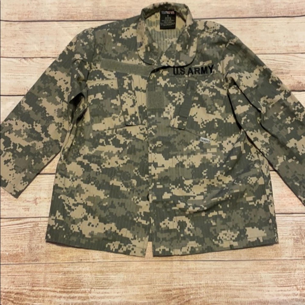 Youth Army combat coat size small 🇺🇸  Multicam